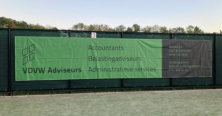 VDVW Adviseurs nieuwe sponsor Tennisbaan 3